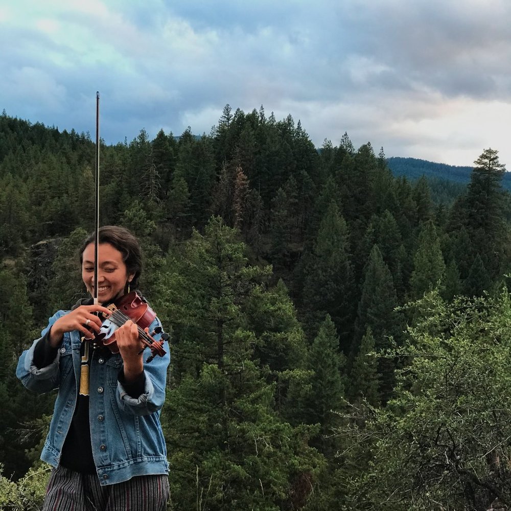 Meet your posher, Rina!